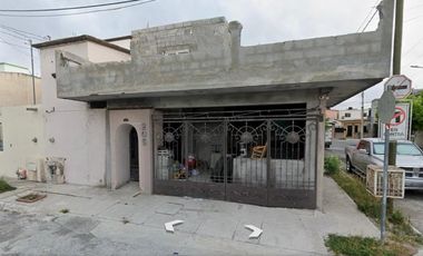 Casa En Remate Bancario En Los Cantos, Acueducto, Saltillo, Coahuila