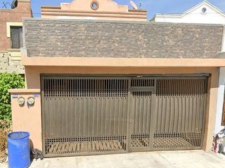 Casa en remate bancario en Rogelio Mayorga, Misión San Patricio, Campestre, 66634 Cdad. Apodaca, N.L.