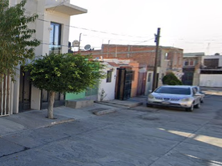 GRAN CASA EN COLIBRI, LA ESTANCIA, AGUASCALIENTES, COSTO A MITAD DE PRECIO!!!