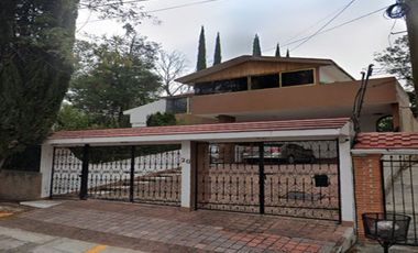Casa en Venta. Bosques de Lago, Cuautitlán Izcalli, EDOMEX. Remate Hipotecario.