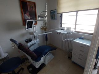 Rento consultorio dental aclientado con o sin equipo
