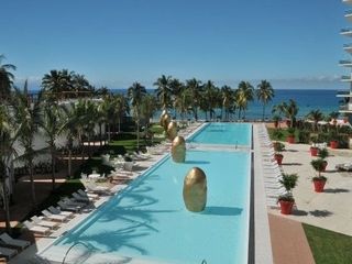 CONDOMINIOS VACACIONALES EN ICON PUERTO VALLARTA
