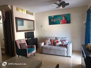 SE RENTA CASA en el Frac. Galaxia de Playa del Carmen, Q. Roo.