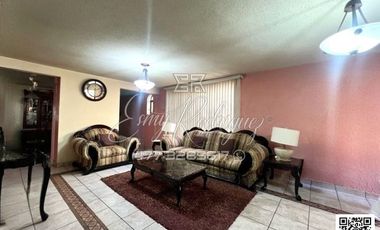 CASA EN VENTA, ESQUINA, LOCALES COMERCIALES, USO MIXTO, 4 RECÁMARAS, 6 AUTOS.