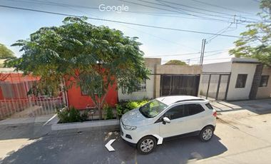 Casa En Remate Bancario En C. De Los Geranios, Bugambilias, Gómez Palacio, Durango