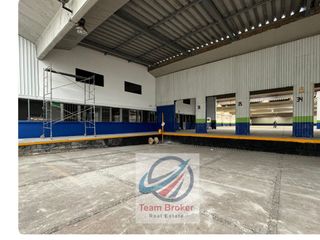 MAGNÍFICA BODEGA DE 11,193 M2 DENTRO DE PARQUE CON SEGURIDAD 24/7 ANDENES. ENTREGA INMEDIATA.
