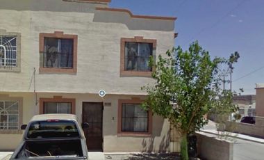 Casa En Remate Bancario En C. Oasis De Tarento, Enríquez Guzmán, Juárez, Chihuahua