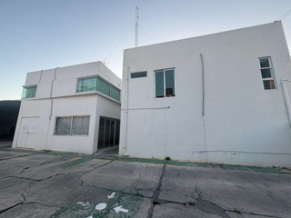 Oficina en renta en Ciudad del Carmen 📍Ubicación: Av. Paez Urquidi Calle 47 x 26 Col. Pallas