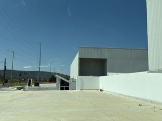 Naves industriales en Renta fuera del Fracc. El Campestre, CP. 45221 en Zapopan, Jalisco, México.