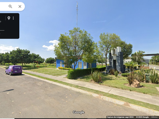 Hermosa casa en De los Reyes, 45134 Residencial La Moraleja, Jalisco, México. Remate bancario. No créditos.