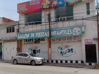 Excelente local de dos pisos en renta