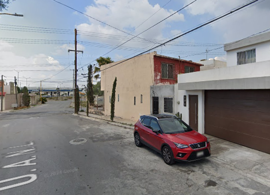 EXCELENTE OPORTUNIDAD DE ADQUIRIR CASA EN SALTILLO | Lamudi.com.mx