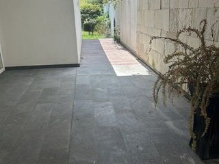 PRECIOSA CASA EN SAYAVEDRA