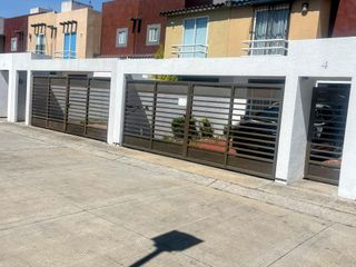 CASA EN RENTA VILLA TOSCANA A 45 MINUTOS DE SANTA FE