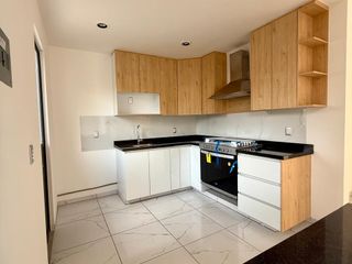 Casa en Venta con alberca jardín  en Jiutepec Morelos