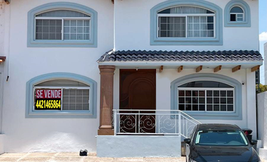 Residencia en Cumbres del Lago 4R 3.5Baños Sótano, Jardín, Área Verde, Terraza