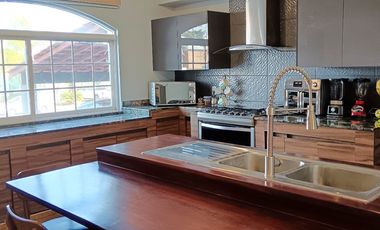 Juriquilla, Cumbres del Lago. Residencia 4R, 3.5Baños, Sótano, Jardín, Área Verde, Terraza