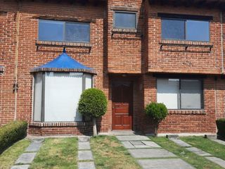CASA EN VENTA EN CUAJIMALPA MUY CERCA DE SANTA FE