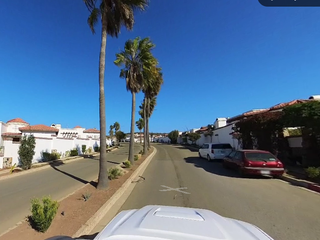 Casa  ubicada en colonia Rancho el Descanso Baja California. Con 4 recamaras y  348m2. Con acceso controlado y seguridad las 24 horas del día, a unos