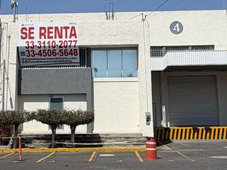 EXCELENTE BODEGA DE 1,182  M2 EN AV. LOPEZ MATEOS DENTRO DE PARQUE INDUSTRIAL CALLE PRIVADA CON CONTROL DE ACCES A 500M DE PERIFERICO SUR