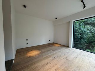 UNA CASA QUE NO NECESITA PROMESAS, SÓLO QUE LA VEAS Y TE ENAMORES