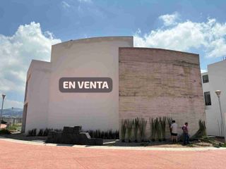 Casa en VENTA en Los Frayles. San Juan Tilcuautla.