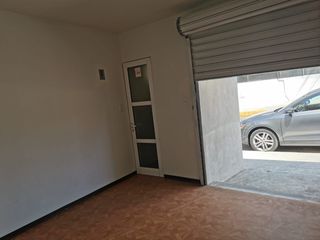 LOCAL EN  RENTA PARA SALÓN DE BELLEZA, UÑAS, BARBERÍA LA PAZ