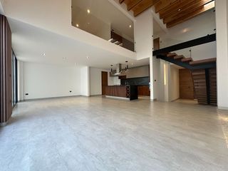 Casa con gran diseño y espacios en Zibatá