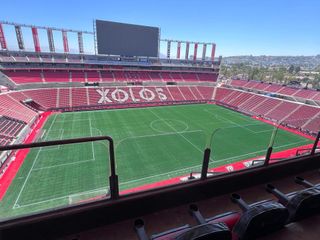 PALCO EN ESTADIO CALIENTE EN VENTA