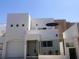 Casa en renta | Amueblada, amplia y con vista al mar | Loma Dorada, Ensenada
