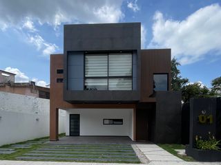Casa en PREVENTA, Fraccionamiento Carrizal de Campestre, Cerca del Adm. De PEMEX.