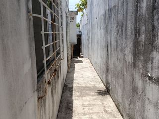 CASA EN VENTA - BENITO JUÁREZ NORTE, COATZACOALCOS AV. HIDALDO - $2,500,000