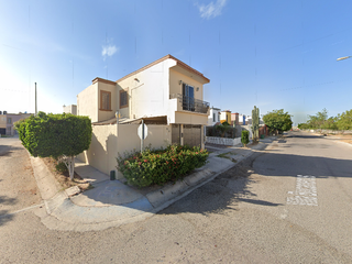 VENTA DE CASA DE RECUPERACION HIPOTECARIA EN VILLAS DEL ENCANTO, LA PAZ BAJA CALIFORNIA SUR.