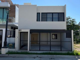 RESIDENCIA NUEVA EN VENTA EN PUERTO VALLARTA JALISCO.
