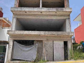 Casa en Venta excelente  oportunidad  terminala a tu gusto   (obra Gris)