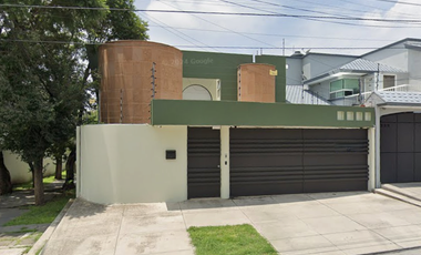 Excelente oportunidad de invertir en Remate Bancario en Ciudad Satélite, Edo.Mex.