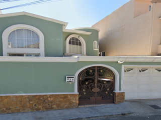 HERMOSA CASA DEN VENTA