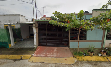 Casa de Recuperación en Quetzáles, Las Arboledas, Fraccionamiento las Arboledas, Ver.