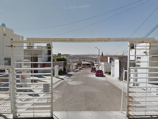 ¡Oportunidad! Casa en Venta en Los Laureles, Aguascalientes, Ags. – No créditos