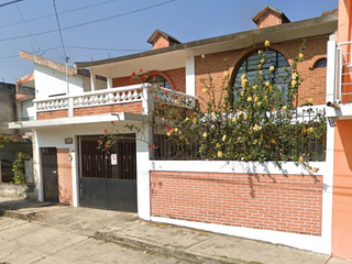 HERMOSA CASA DEN VENTA