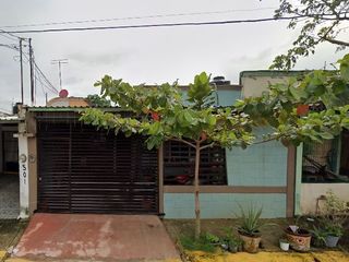 CASA EN VENTA DE REMATE BANCARIO EN COZOLOAQUE, VERACRUZ