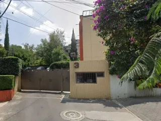 MARAVILLOSA CAS Y LA UBICACION, SANTA URSULA