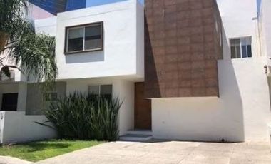 CASA EN VENTA DE REMATE EN QUERETARO