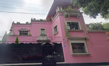 “Remate bancario en el corazón de Coyoacán – Gran oportunidad de inversión”