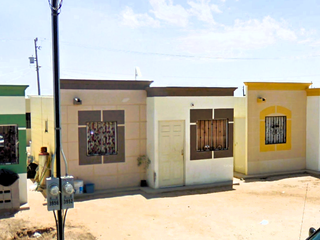 CASA EN REMATE AV CASCADA ALTEPEXI 3952 VALLE DE PUEBLA MEXICALI BAJA CALIFORNIA!!!