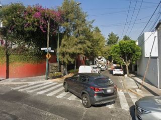 VENTA DE CASA EN RECUPERACION HIOTECARIA - CASA EN ADJUDICADA LOMAS DE LAS AGUILAS