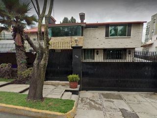 CASA EN REMATE EN TLALPAN FUENTES DEL PEDREGAL