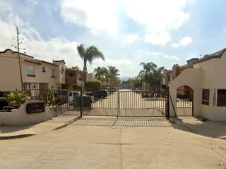 VENTA DE CASA EN AEROPUERTO, ENSENADA, BAJA CALIFORNIA.