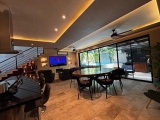 CASA EN VENTA EN CIUDAD MAYAKOBA