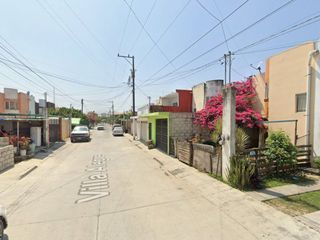 CASA EN VENTA, COL. VILLAS DE SAN CLEMENTE, ÁLAMO TEMAPACHE, VERACRUZ ¡¡REMATE BANCARIO!!